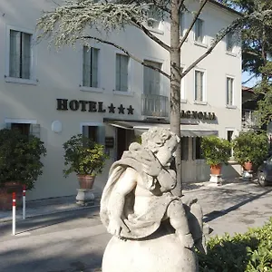 hotel-magnolia-preganziol.hotelslidodijesolo.com/